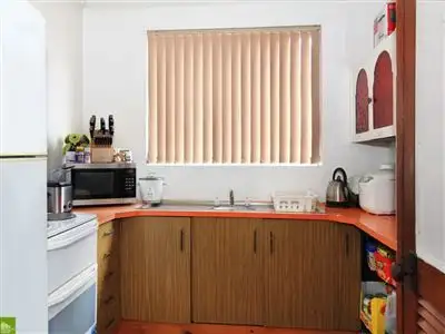 Fifth view of Homely unit listing, 1/4 Gipps Crescent, Barrack Heights NSW 2528