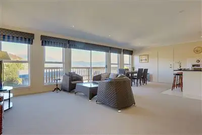 Fifth view of Homely villa listing, 2/20 Avoca Street, Lindisfarne TAS