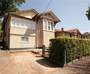 8 Rocher Street, Launceston TAS 7250