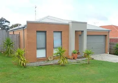 46 Springwater Drive, Drouin VIC 3818