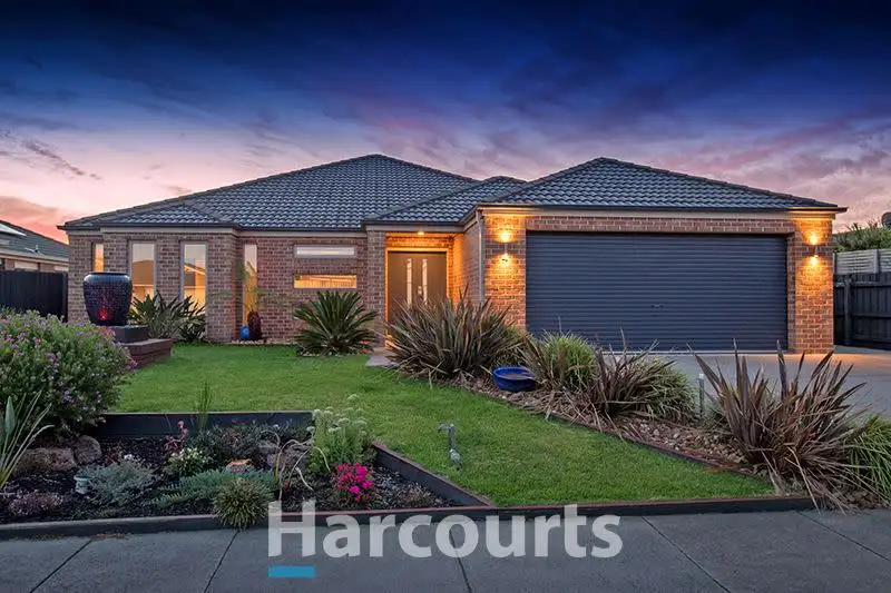 Main view of Homely house listing, 4 Kingfisher Court, Pakenham VIC 3810