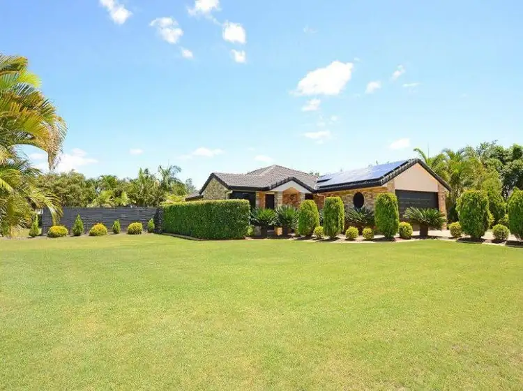 2 Seahorse Circuit, Dundowran Beach QLD 4655