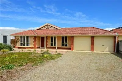 7 Hazel Street, Goolwa Beach SA 5214