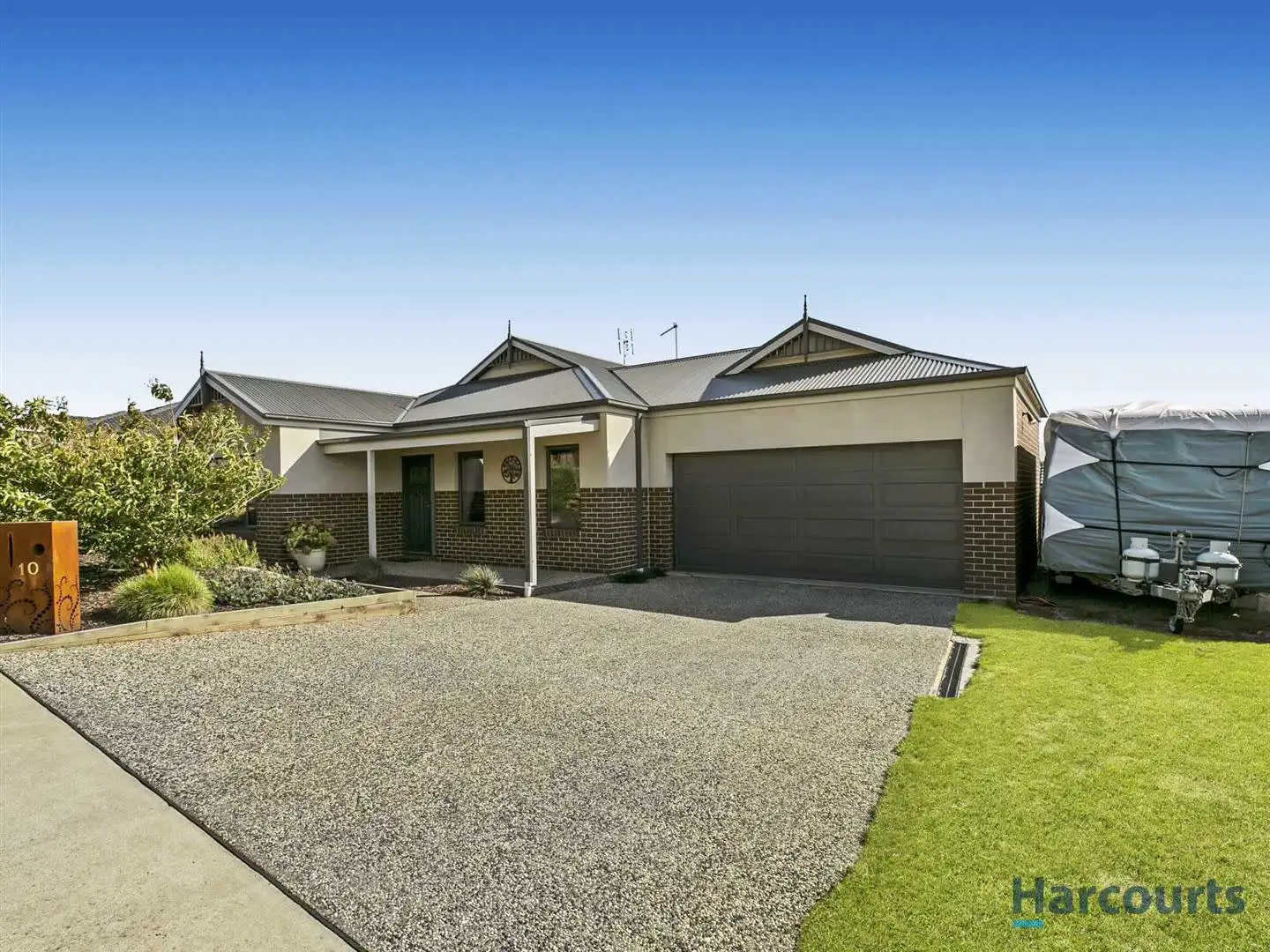 Main view of Homely house listing, 10 Macallister Court, Warragul VIC 3820