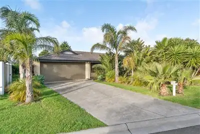 12 Valerie Court, Seaford VIC 3198