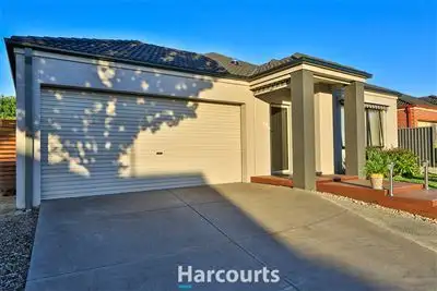 34 Britton Drive, Pakenham VIC 3810