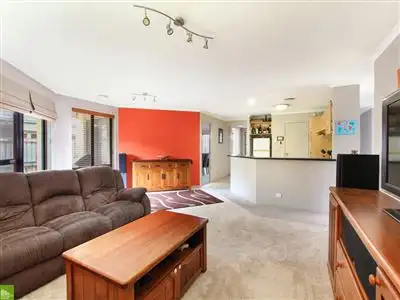 Fifth view of Homely house listing, 10 Glenwood Grove, Horsley NSW 2530