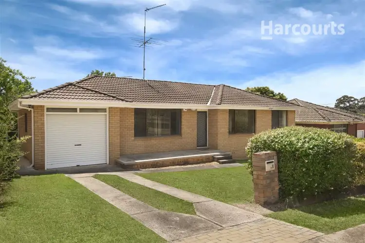 6 College Road, Campbelltown NSW 2560