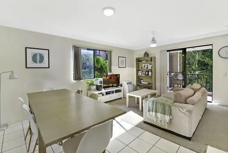 Main view of Homely unit listing, 5/5 Loder Street, Biggera Waters QLD 4216