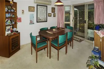 Fourth view of Homely unit listing, 2/74 Dalton Street, Kippa-ring QLD 4021