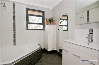 Second view of Homely house listing, 20 Oak Tree Court, Cedar Grove QLD 4285