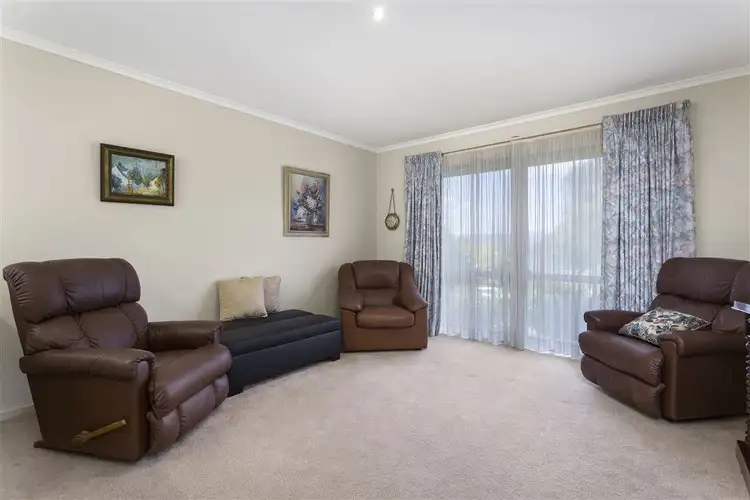 Sixth view of Homely house listing, 7 Cuthbert Court, Wheelers Hill VIC 3150