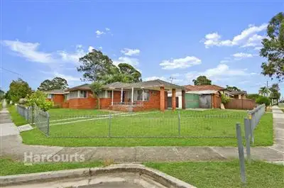 1 Montgomery Avenue, Granville NSW 2142