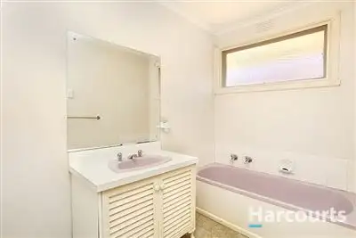 Sixth view of Homely house listing, 20 Ella Court, Lalor VIC 3075