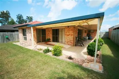 6 Corrimal Pl, Sandstone Point QLD 4511