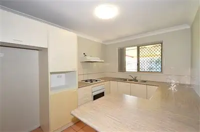 Fourth view of Homely villa listing, 1/27 Fenton Street, Fairfield QLD 4103