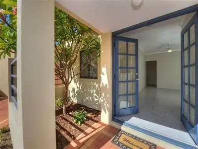 Fifth view of Homely unit listing, 2/9 Hackett Street, Mandurah WA