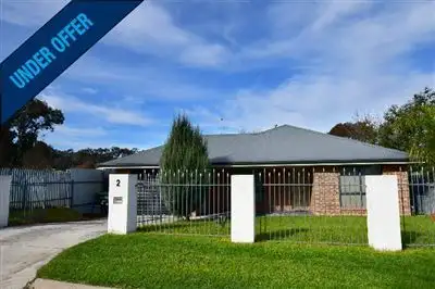2 Mulga Place, West Albury NSW 2640