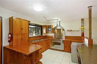Second view of Homely house listing, 32 Mount Elliott Drive, Alligator Creek QLD 4816