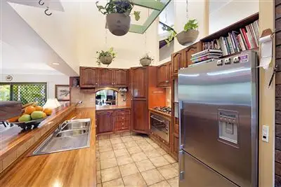 Fourth view of Homely house listing, 8 Barow Court, Ashmore QLD 4214