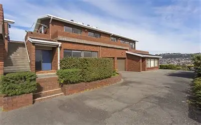 2/6 Tarleton Place, Launceston TAS 7250
