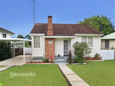 Main view of Homely house listing, 8 Barber Street, Berkeley NSW 2506