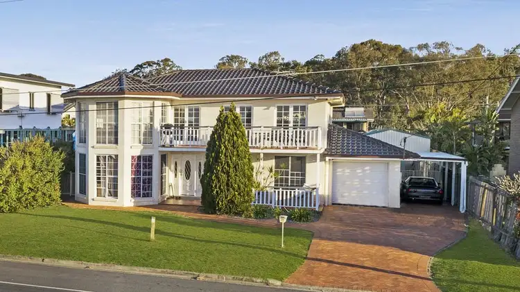 Second view of Homely house listing, 320 Queens Esplanade, Birkdale QLD 4159