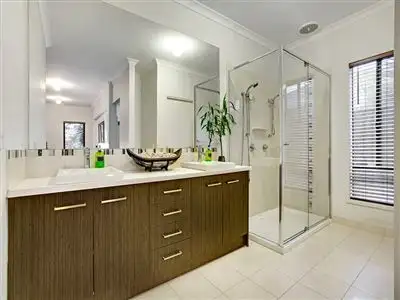 Fourth view of Homely house listing, 5 Makybe Way, South Morang VIC 3752