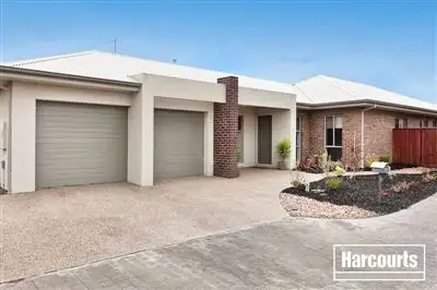 9 Silverleaf Crescent, Officer VIC 3809