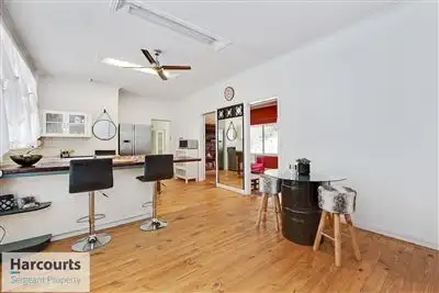 9 Sunnyside Drive, Evanston Park SA 5116