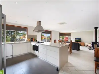 Fifth view of Homely house listing, 21 Highland Park Drive, Horsley NSW 2530