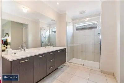 Sixth view of Homely house listing, 16 Yeoman Crescent, Leopold VIC 3224
