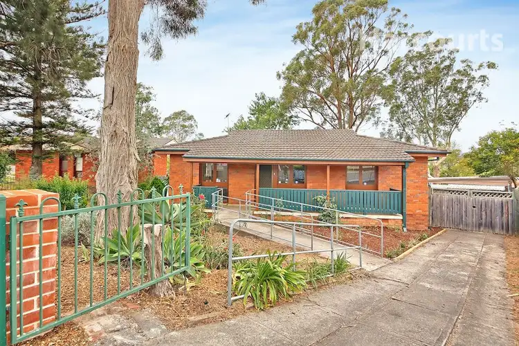 180 St Johns Road, Bradbury NSW 2560