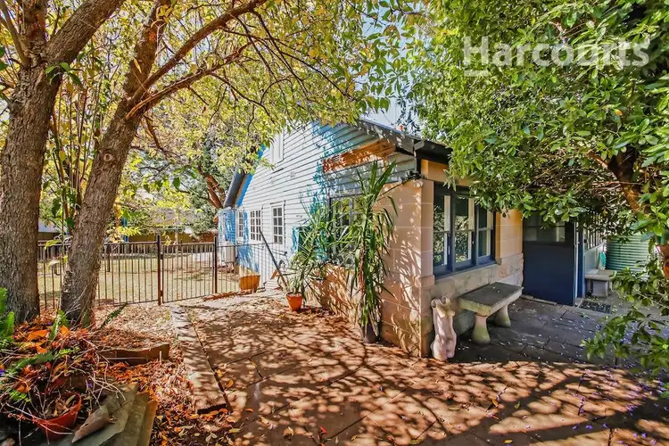 131 Waminda Avenue, Campbelltown NSW 2560