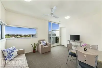 804/800 Swanston Street, Carlton VIC 3053