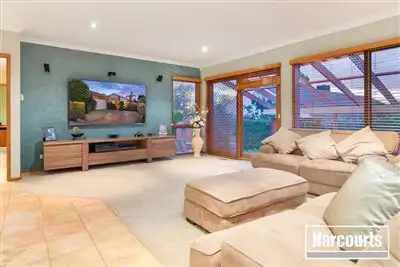 Fifth view of Homely house listing, 20 Hillview Place, Berwick VIC 3806