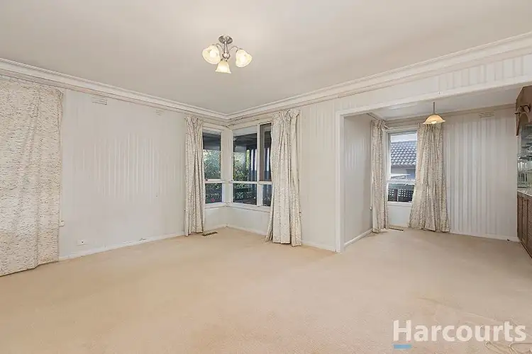 Third view of Homely house listing, 15 Lynden Grove, Mount Waverley VIC 3149