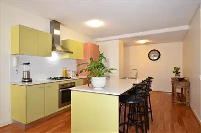 8 Cordelia Street, South Brisbane QLD 4101