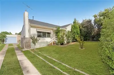 7 Chaucer Street, Hamlyn Heights VIC 3215