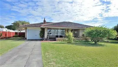7 Vaux Street, Rockingham WA 6168