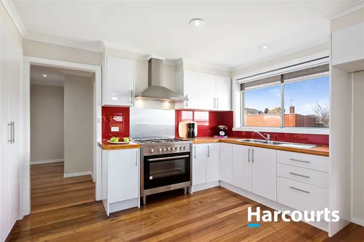 Second view of Homely house listing, 5 Pamela Court, Thomastown VIC 3074