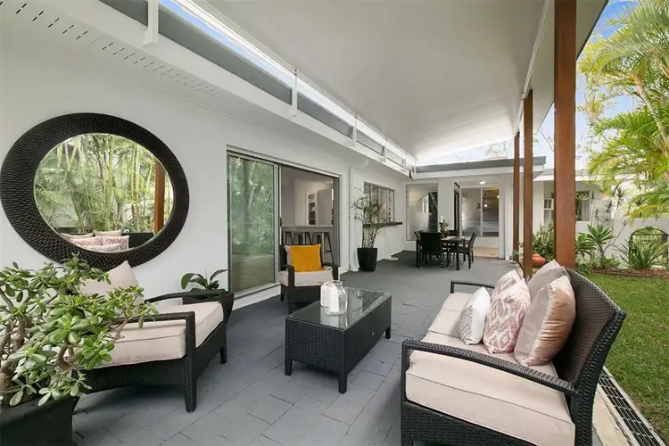 62 Bernarra Street, The Gap QLD 4061