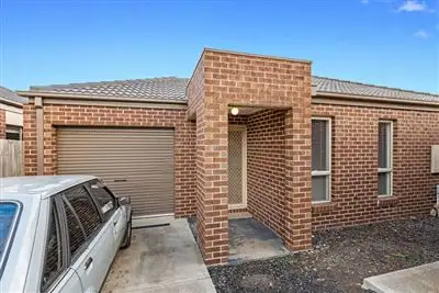 Main view of Homely unit listing, 2/47 West Meadows Lane, Truganina VIC 3029