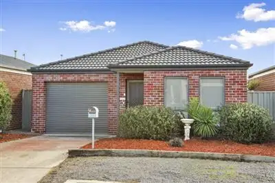31 Ashwood Gardens, Mitchell Park VIC 3355