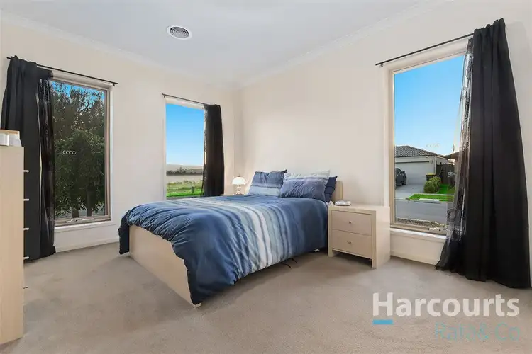 Fifth view of Homely house listing, 11 Paddys Place, South Morang VIC 3752