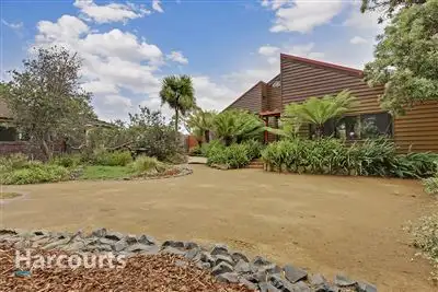 Second view of Homely house listing, 2 Leyden Court, Seven Mile Beach TAS 7170