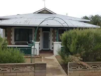 75 Kitchener Street, Peterborough SA 5422
