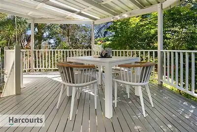 29 Balfour Street, Ferny Hills QLD 4055