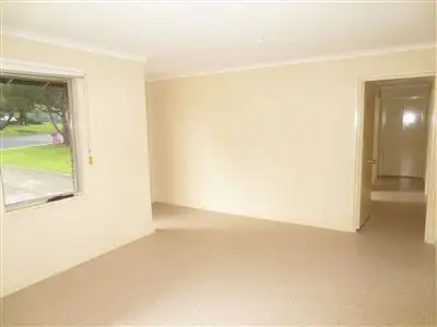 Fourth view of Homely house listing, 1 Malmo Court, Hackham West SA 5163