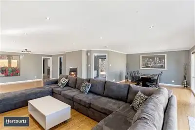 Fifth view of Homely house listing, 2 Jenna Court, St Albans Park VIC 3219